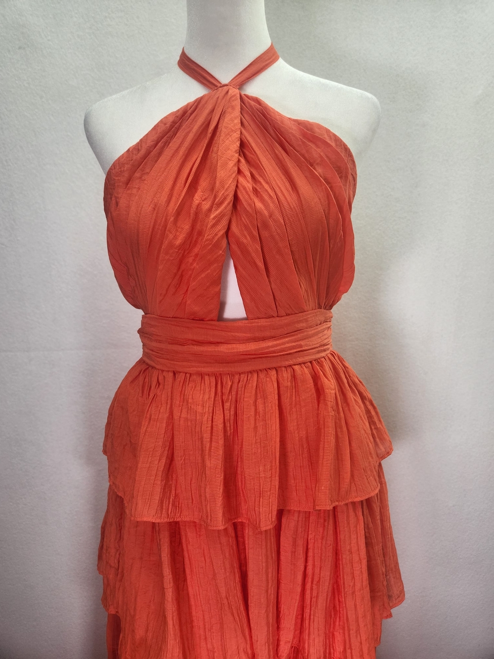 Olivaceous Orange Ruffle Tiered Halter Maxi Dress Sz S Open Back Event Cruise NW - Picture 6 of 15